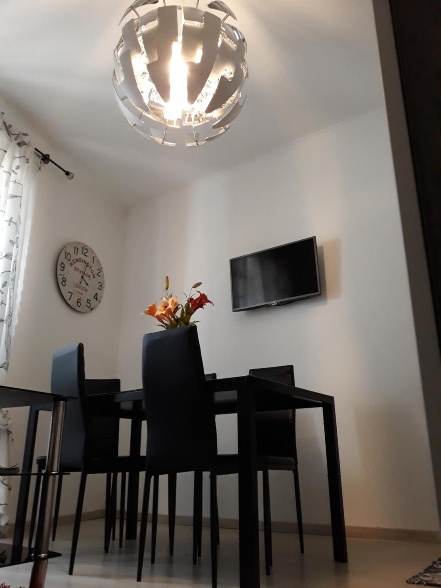 Apartments Paris Umag Extérieur photo
