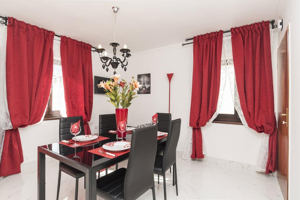 Apartments Paris Umag Chambre photo